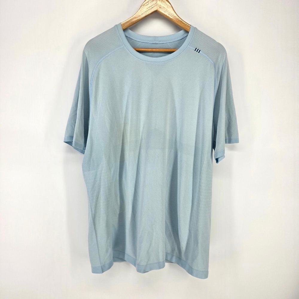Lululemon Metal Vent Tech Shirt Mens XXL Light Blue Short Sleeve Training Tee